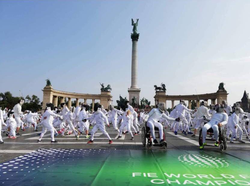 Fencing flash mob 2018